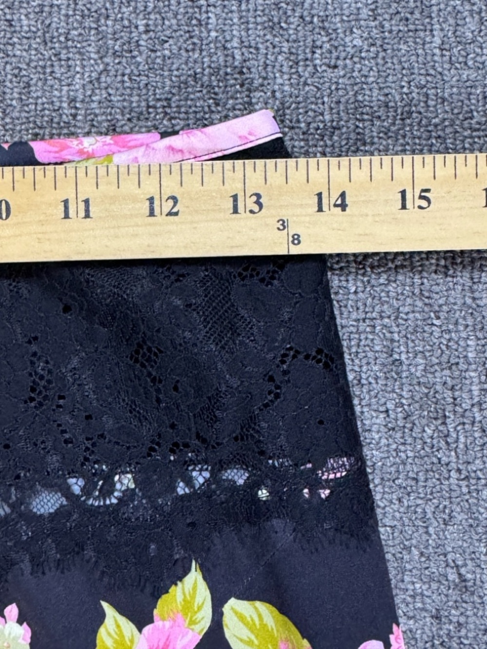 For‎ Love & Lemons Floral Black and Pink Women's Skirt Size Medium - Picture 8 of 15